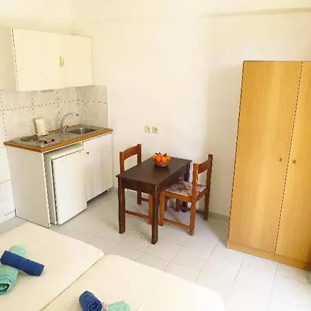 Margaret מלון קרמסטי