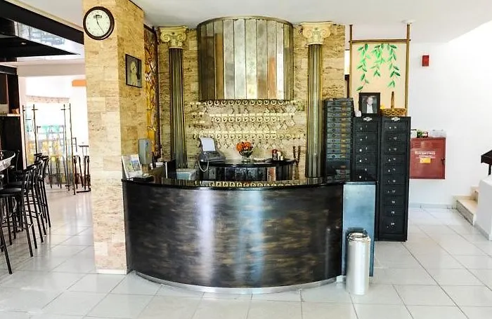 Margaret Кремасти