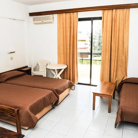 Margaret Hotel Kremastí