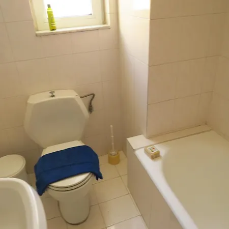 Margaret 2* Kremastí